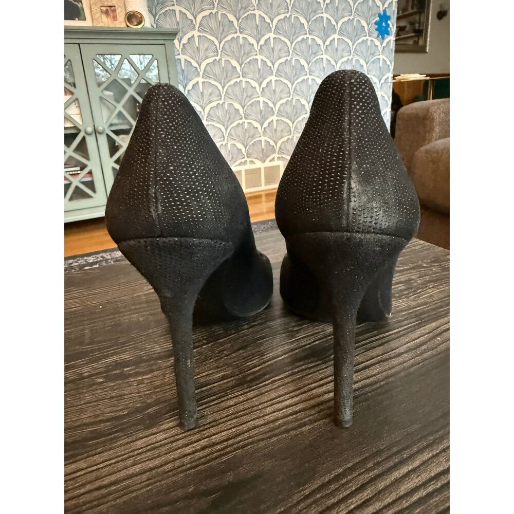 Stuart Weitzman Black Textured Pointed Toe Pumps … - image 6